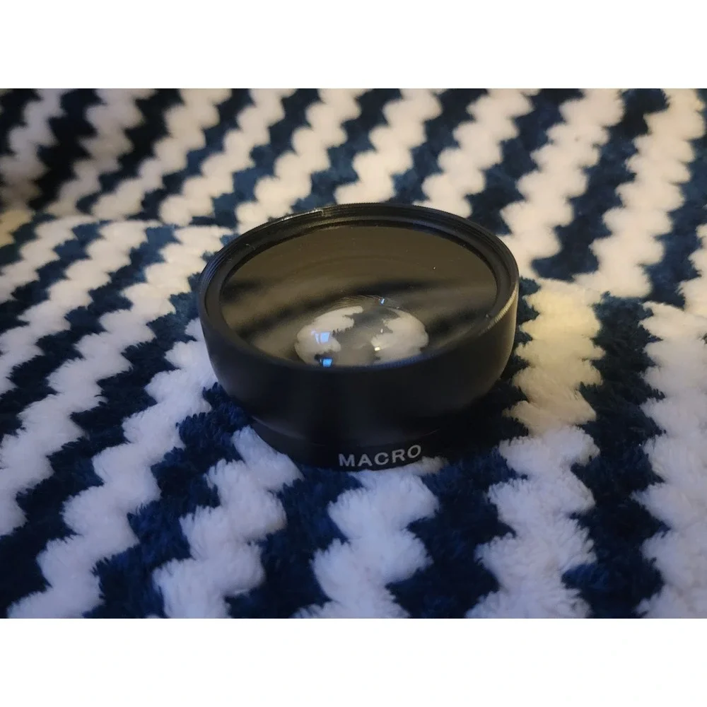 Prisma 0.43x High Definition AF Wide‎ Angle Lens 52mm Macro w/ Box Caps